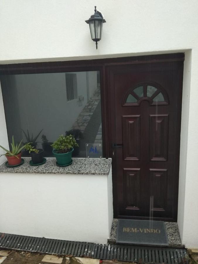 Villa Moradia Lili Ronqueira Exterior foto
